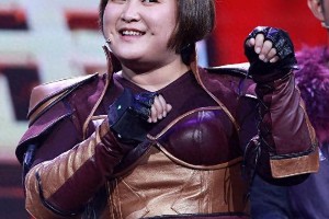 贾玲瘦身引争议：女性身体为何总被评判？