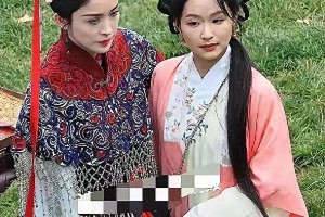 余茵娜扎同框引热议：网红与演员的差距有多大？
