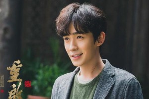 朱一龙演艺之路：从宝藏男孩到实力演员的逆袭